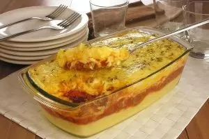 Receitas de polenta recheada para um almoço em família