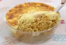 Como fazer a Fricassê de frango com creme de milho