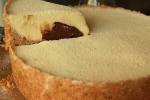 Torta de leite ninho com nutella