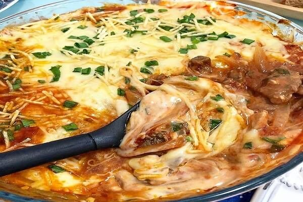 Como fazer filé mignon cremoso, uma opção de almoço especial