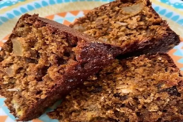 5 receitas de bolo fácil de fazer 5 Receita de Bolo de banana com nozes e maçã