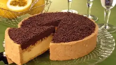 Torta de chocolate com maracujá