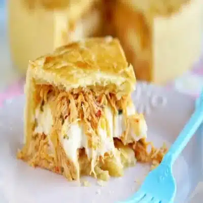Torta de frango com requeijão fácil de fazer