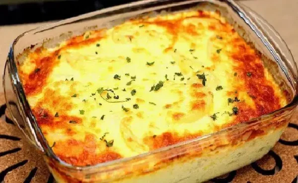 Receita de batata gratinada simples de fazer