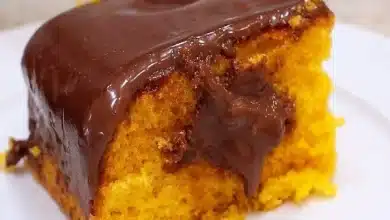Bolo de cenoura simples e fofinho: uma delícia irresistível