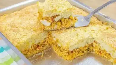 Torta de frango com palmito simples e prática
