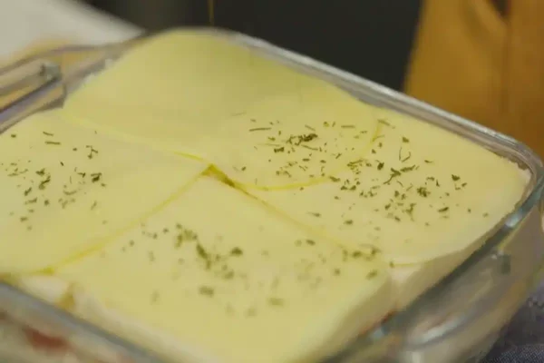 Torta de pão de forma assada