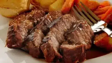 Acém assado na panela de pressão: veja como preparar essa delícia suculenta 26 Acém assado na panela de pressão: veja como preparar essa delícia suculenta