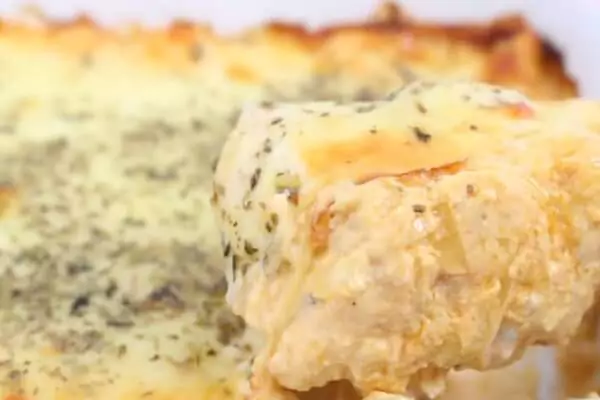 Frango cremoso gratinado, é uma alternativa para aquele almoço rápido 2 Aprenda preparar um delicioso Frango cremoso gratinado