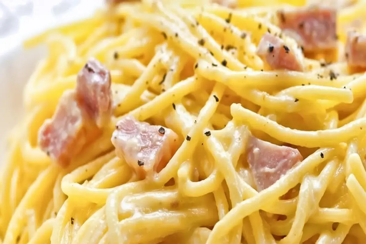 7 Ideias de almoço de domingo simples e barato que rendem muito e gastam pouco 3 Macarrao de almoco de domingo simples e facil de preparar