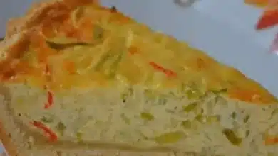 Receita de quiche de alho poró prático e rápido