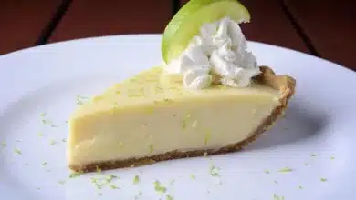 Como preparar uma torta de limão simples