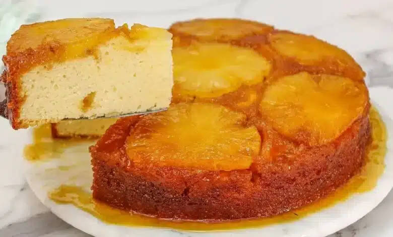 Receita de bolo de abacaxi caramelizado
