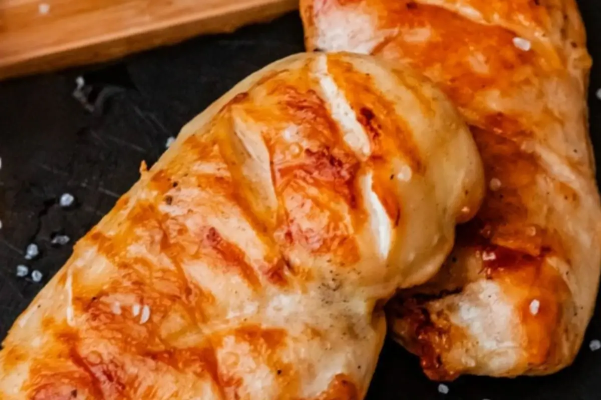 5 Receitas fáceis para almoço de domingo que a família toda ama 3 5 Receita de file de frango na AirFryer simples e facil de fazer