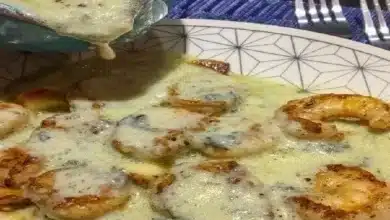 Camarão ao molho gorgonzola