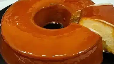 Pudim de iogurte com 2 ingredientes