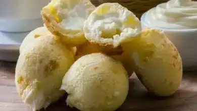 pão de queijo com catupiry