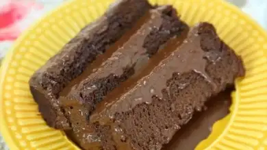 Bolo de banana com chocolate sem lactose