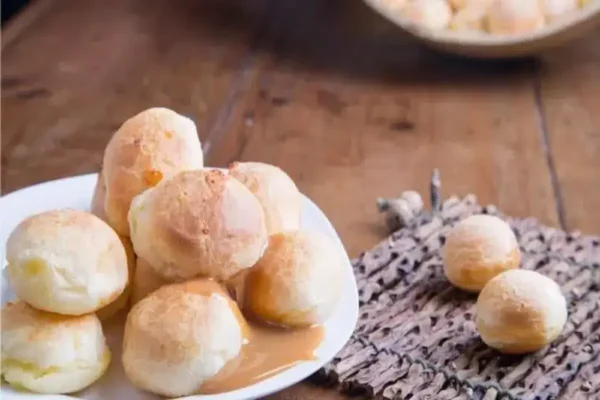Como preparar um delicioso Pão de queijo fofinho