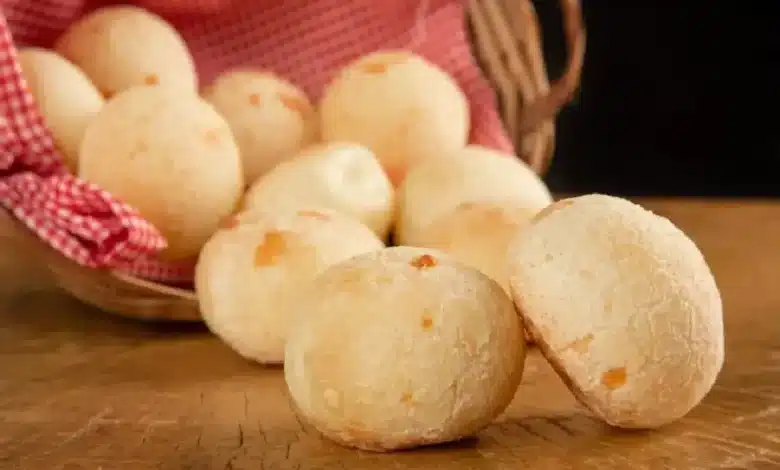 Como fazer um delicioso Pão de queijo fofinho