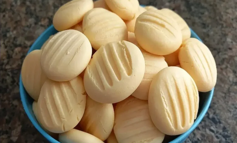 Biscoito de maisena: A receita perfeita e dicas para deixar seu biscoito impecável 1 Biscoito de maisena é uma receita simples de preparar que agrada o paladar de toda a família