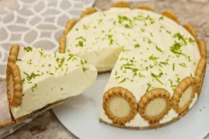 Torta de limão com bolacha, Fácil e Irresistível