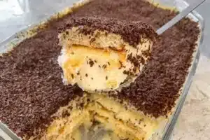 Pavê de liquidificador: Uma sobremesa fácil e irresistível