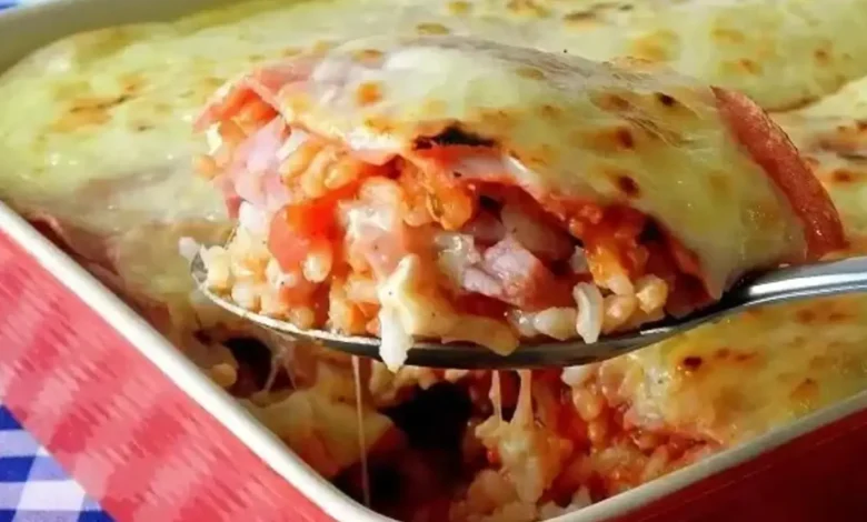 Como fazer arroz de forno com presunto e queijo