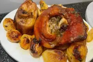 Como fazer joelho de porco assado