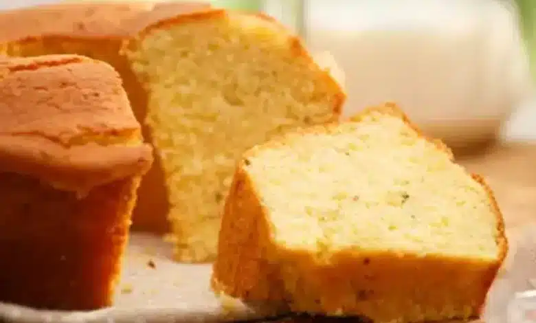 Bolo de fubá com erva doce