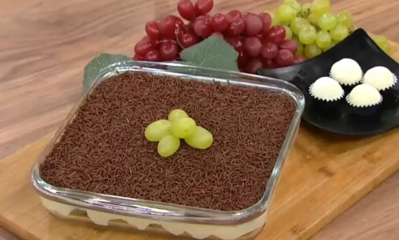 Surpresa de uva na travessa em 20 minutos: sobremesa cremosa sem forno 1 Receita de surpresa de uva na travessa