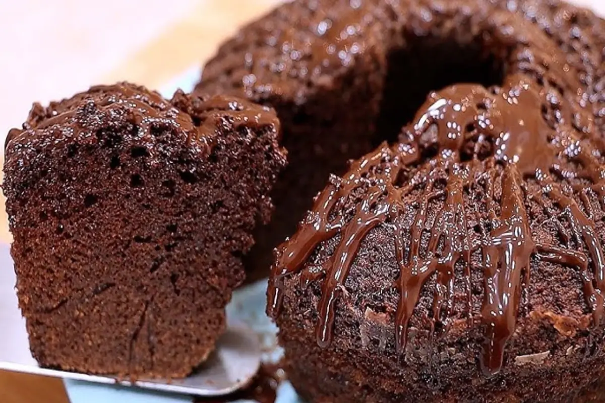7 Receitas caseiras irresistíveis que testei em casa 5 Bolo de Chocolate e Coco sem Farinha simples e delicioso
