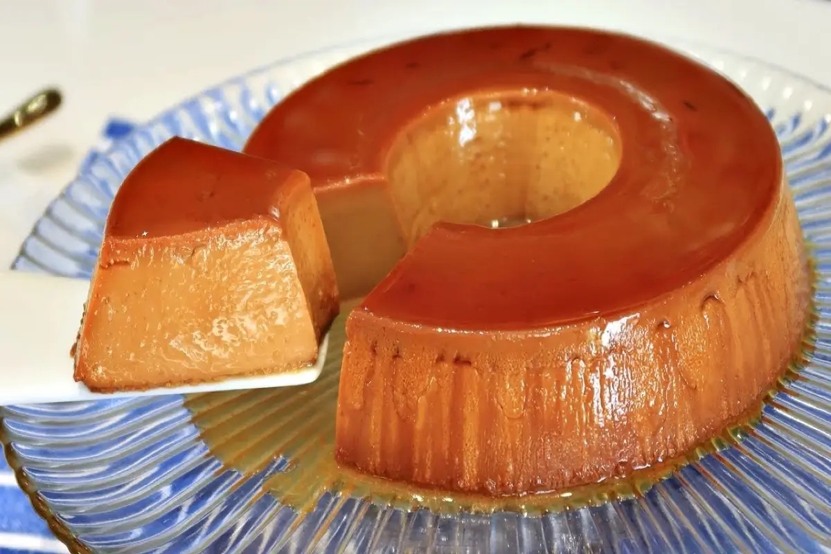 7 Receitas caseiras irresistíveis que testei em casa 4 Pudim de Doce de Leite