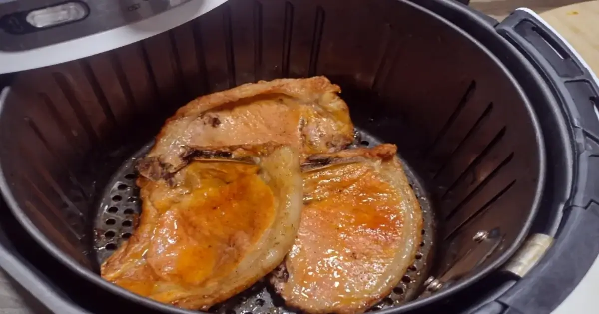 Bisteca de porco na airfryer simples e deliciosa