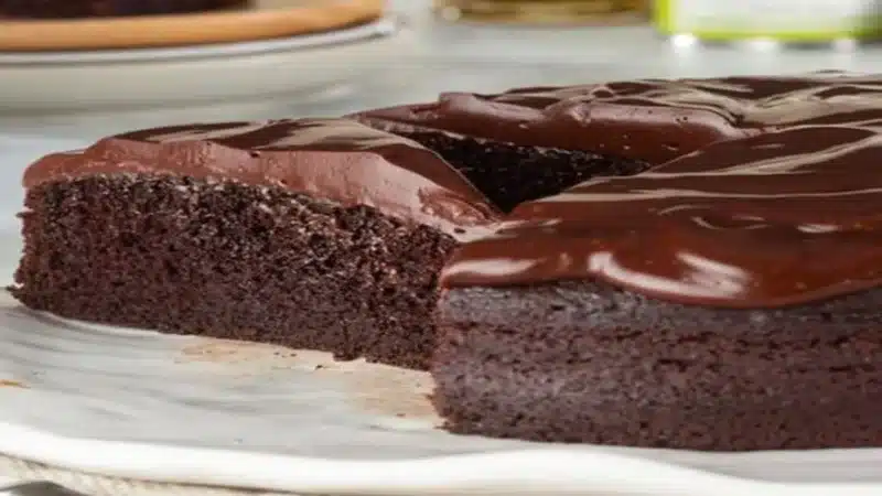 Bolo de Chocolate Fit com Aveia Macio e Pronto em Menos de 1 Hora 9 Bolo de Chocolate Fit com Aveia